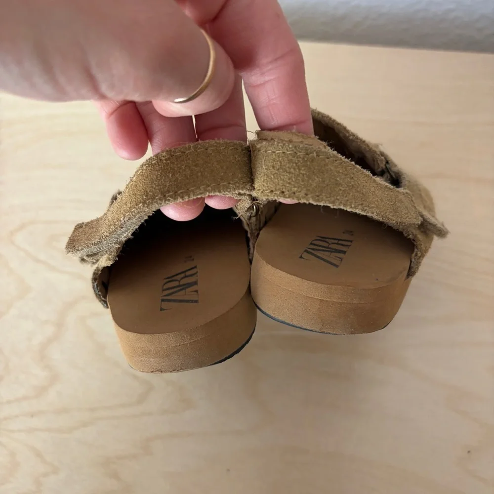 Zara kids toddler 24 suede clogs sandals mules with ankle strap